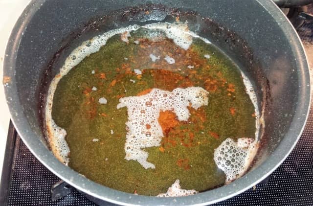 油