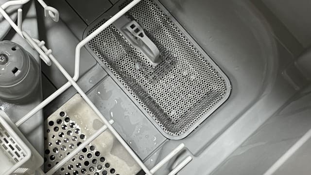 食洗機に普通の洗剤を入れたらどうなる？