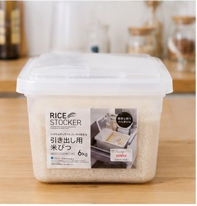 セリア 5kg用米びつ どこに売ってる